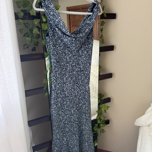 Abercrombie Cowl Neck Dress, Multicolored Blue Patterned, Midi // Small - Picture 1 of 4